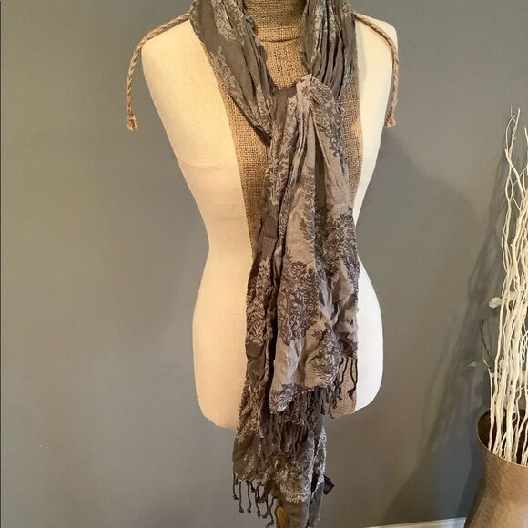 Brocade tassel scarf pashmina - Picture 1 of 4